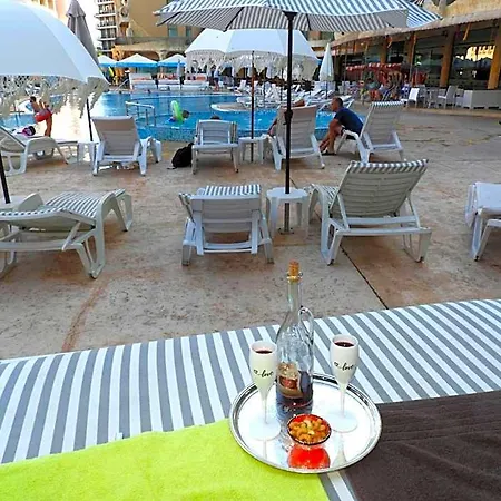 Sunrise Grenada ساني بيتش